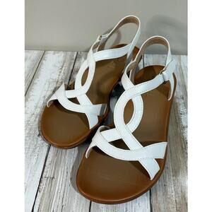 Soul Naturalizer Smooth White Faux Leather Solo Sandal Size 7M NWB‎